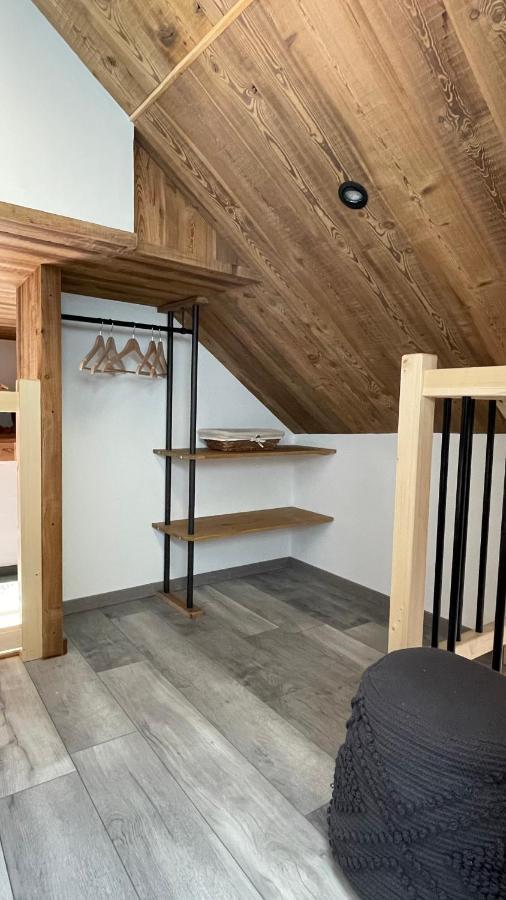 Chambres D'Hotes Les Chambres D'Elsa 알비에즈-몽트롱 외부 사진